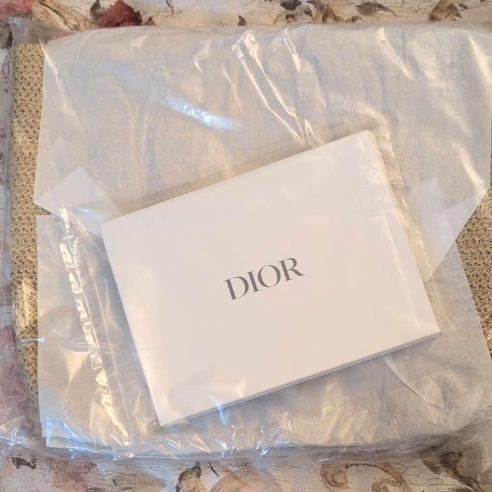 Dior Elegant Raffia Tote And Wristlet Set ✨NWT✨